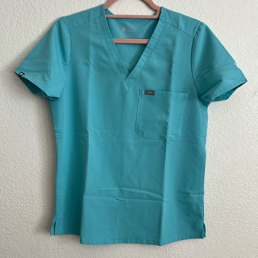 Figs Neon Blue Catarina Scrub Top